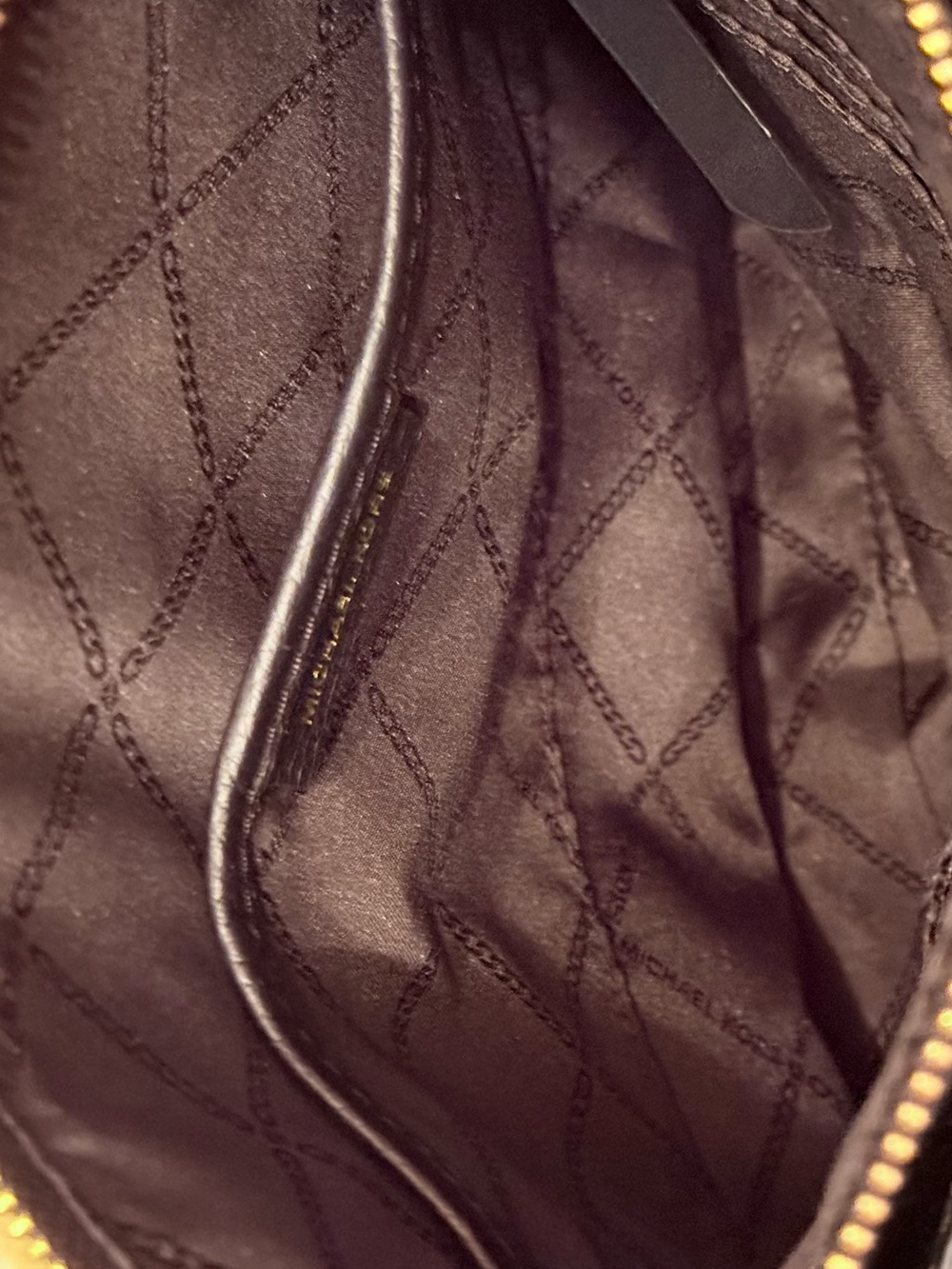 Michael Kors Elegant Black Crossbody Bag - Picture 6 of 8